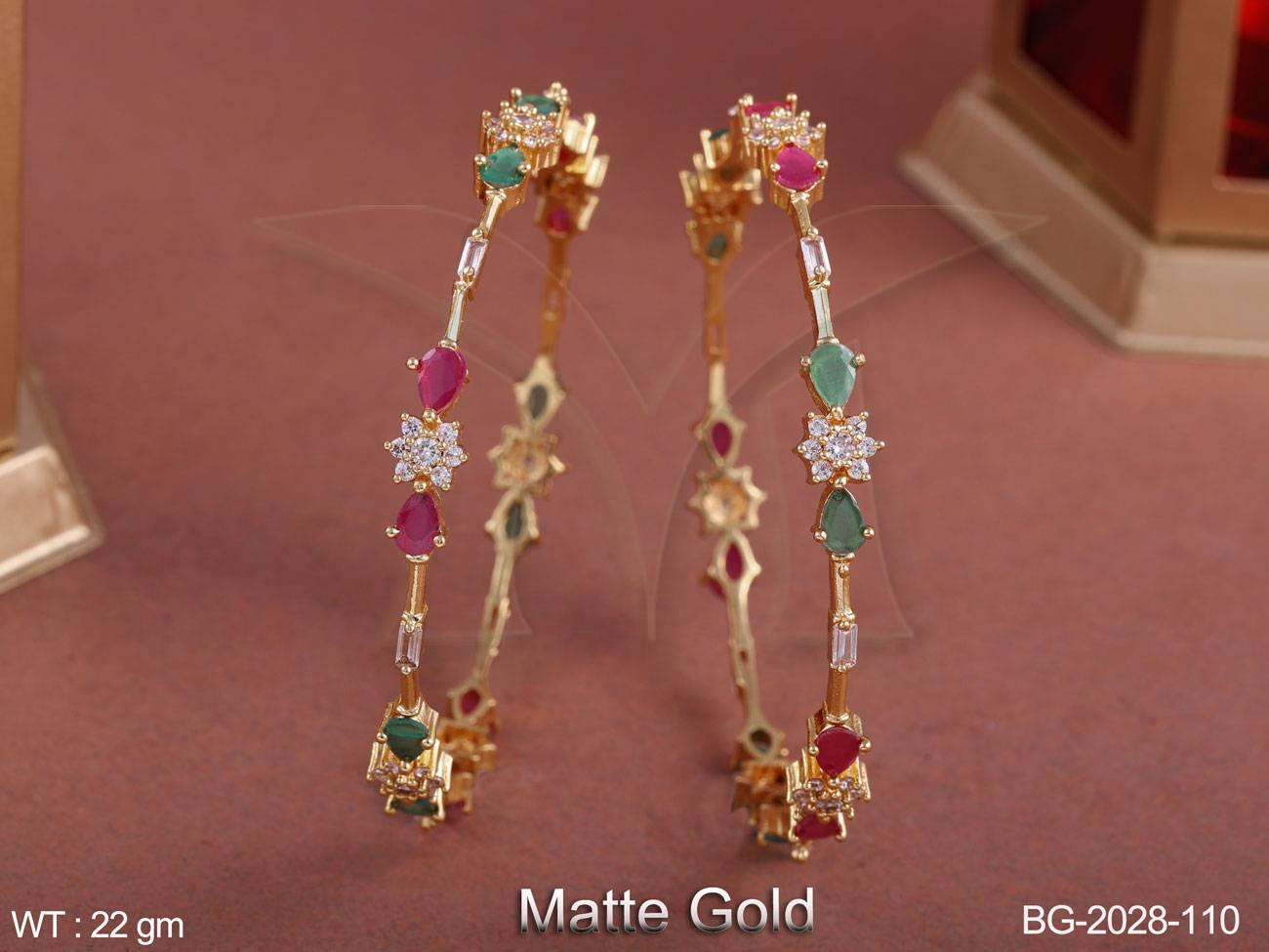 BG-2028-110-Ruby green white/2 X 4